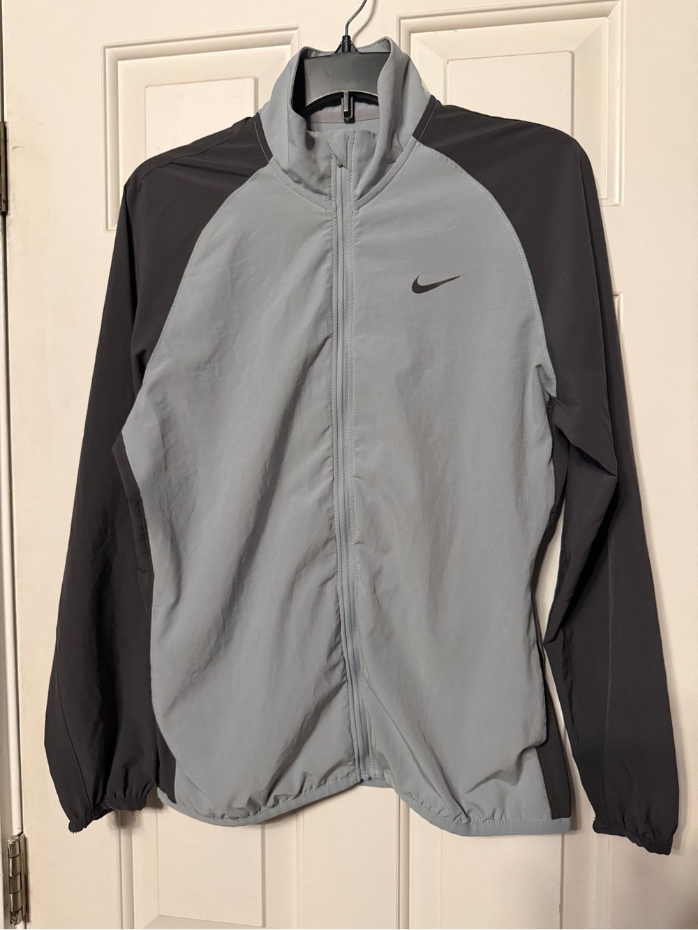 Nike Dri-Fit women’s Gray & Charcoal Full-Zip Jacket - small flaws noted